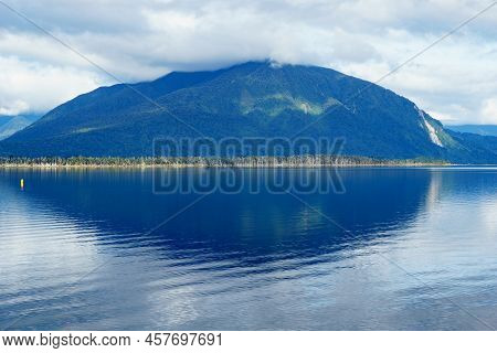 Scenic Alpine Lake Brunner In South Island New Zealand