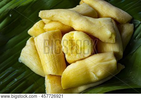 Tapai Or Tape Or Peuyeum Are Traditional Foods / Snacks From Indonesia, Made From Fermented Cassava.