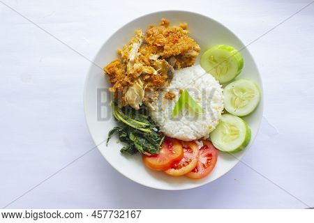 Ayam Geprek Or Chicken Crush Or Chicken Smashed Is Indonesian Food Made From Made Fried Chicken Poun