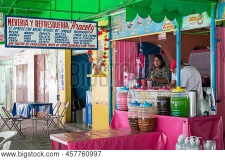 Tlacolula, Oaxaca, Mexico- May 23, 2022: Traditional Ice Creams And Water Vendors At A Restaurant In