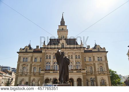 Town Hall And The Statue Of Svetozar Miletich In The Center Of Novi Sad, Serbia