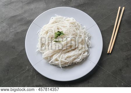 Bihun Or Vermicelli Or  Rice Noodles Or Angel Hair Isolated On Black Background
