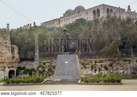 Istanbul, Turkey - September 11, 2017: This Is A Monument To The Admiral Of The Ottoman Empire Turgu