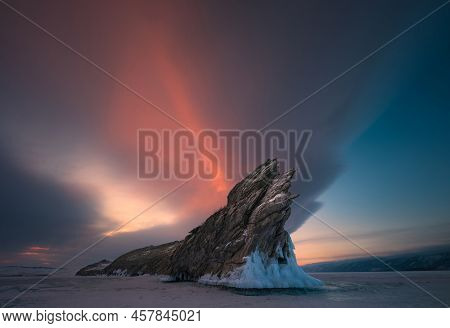 Rocks And Ice At Sunset Background Rocky Ledge Above The Ice Surface Beautiful Planet