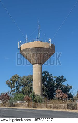 Bloemfontein, South Africa - July 4, 2022: A Water Reservoir In Heuwelsig, A Suburb Of Bloemfontein.