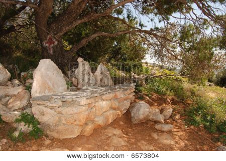 Stonebench
