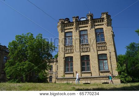 KIEV, UKRAINE - 26 MAY 2014:Historica area of the campus of Polytechnic University. May 26 , 2014 in Kiev, Ukraine 