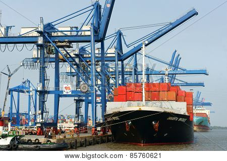 Transportation, Export, Import, Ho Chi Minh Port