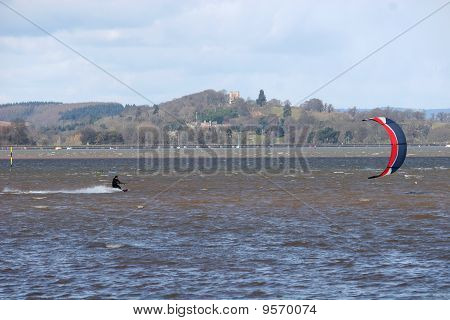 Kitesurfer