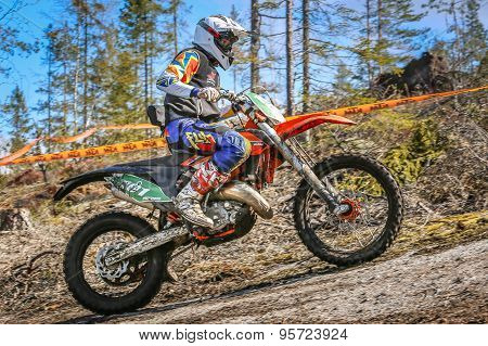 Enduro rider