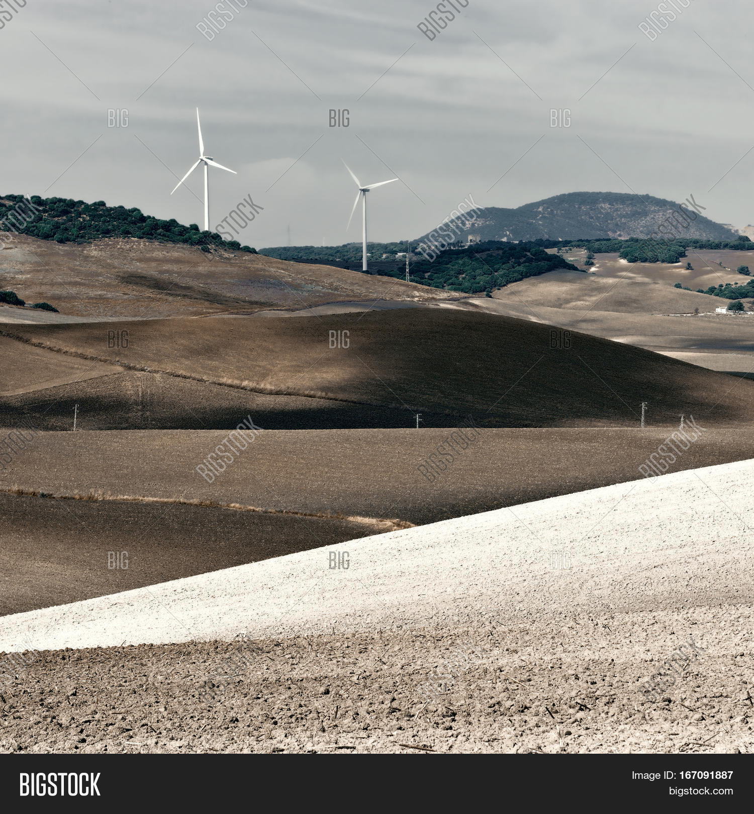 Modern Wind 图片和照片(免费试用) | Bigstock