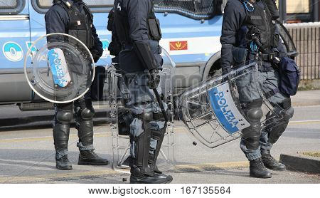Vicenza, Vi, Italy - January 28, 2017: Armed Escort Of The Italian Police During The Transfer Of Foo