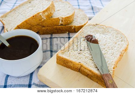 black coffee with whole wheat bread for breakfast