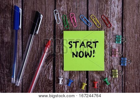 Tolls With Notes START NOW! Conceptual On Wooden Background