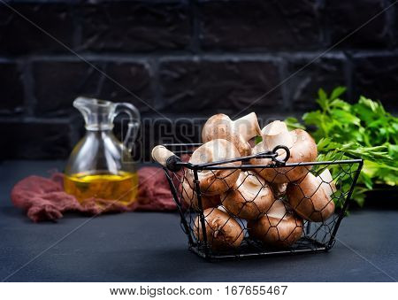Raw Mushroom