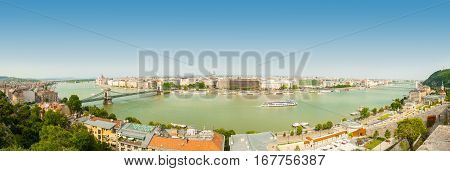 Budapest, Hungary - June 15, 2016: Panoramic View Of Dunabe River With Famous Chain Bridge Connectin