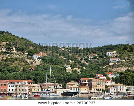Isola di Paxos in Grecia in estate