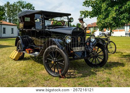 Paaren Im Glien, Germany - May 19, 2018: Retro Car Durant Star, 1923. Die Oldtimer Show 2018.
