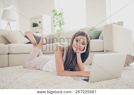 Low Angle Close Up View Photo Portrait Of Pretty Trendy Beautiful Smart Intelligent Cute Lovely Drea