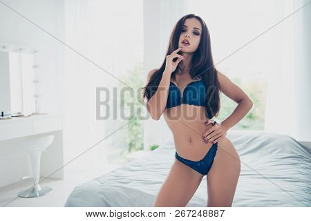 Good-looking Alluring Dream Dreamy Magnificent Pretty Attractive Exquisite Delicate Nude Lady In Blu