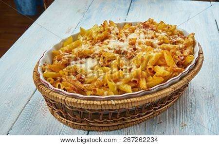 Chicken Parmesan Baked Ziti