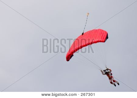 赤と白のパラシュート