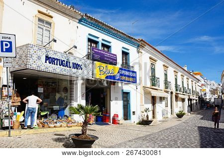 Albufeira, Portugal - June 10, 2017 - Shops And Along The Rua 5 Outubro In The Old Town, Albufeira, 