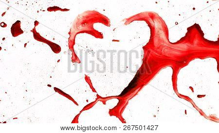 Abstract Heart Shape From Splaches And Blobs And Drops Aspect Ratio 16:9