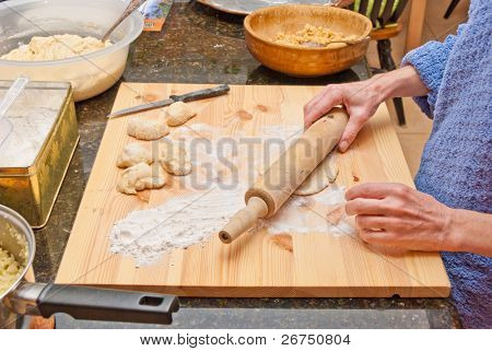 Vaření pirogies. Těsto.