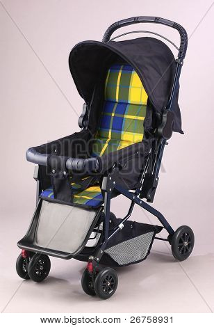 Passeggino bimbo / passeggino.
