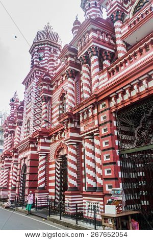 Colombo, Sri Lanka - July 26, 2016: Jami Ul-alfar Mosque In Colombo, Sri Lanka