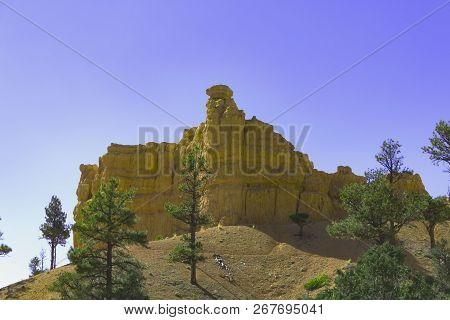 Red Canyon, Laik Nowhere Else On Earth,
 Beautiful National Park In Utah