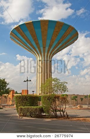 サウジアラビア王国リヤド市の有名な給水塔