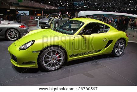 Ženeva - březen 8: The Porsche Spyder na displeji na 81 International Motor Show Palexpo-Ženeva 