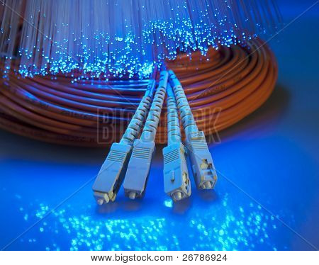 cables de fibra óptica