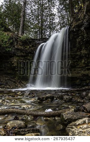 Beautiful Hilton Falls Is Not All That Far Away From Toronto And Is Very Popular