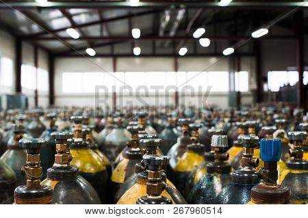 Cilinder With Mixed Gases. Tanks With Compressed Gas For Industry. Liquefied Oxygen Production. Fact