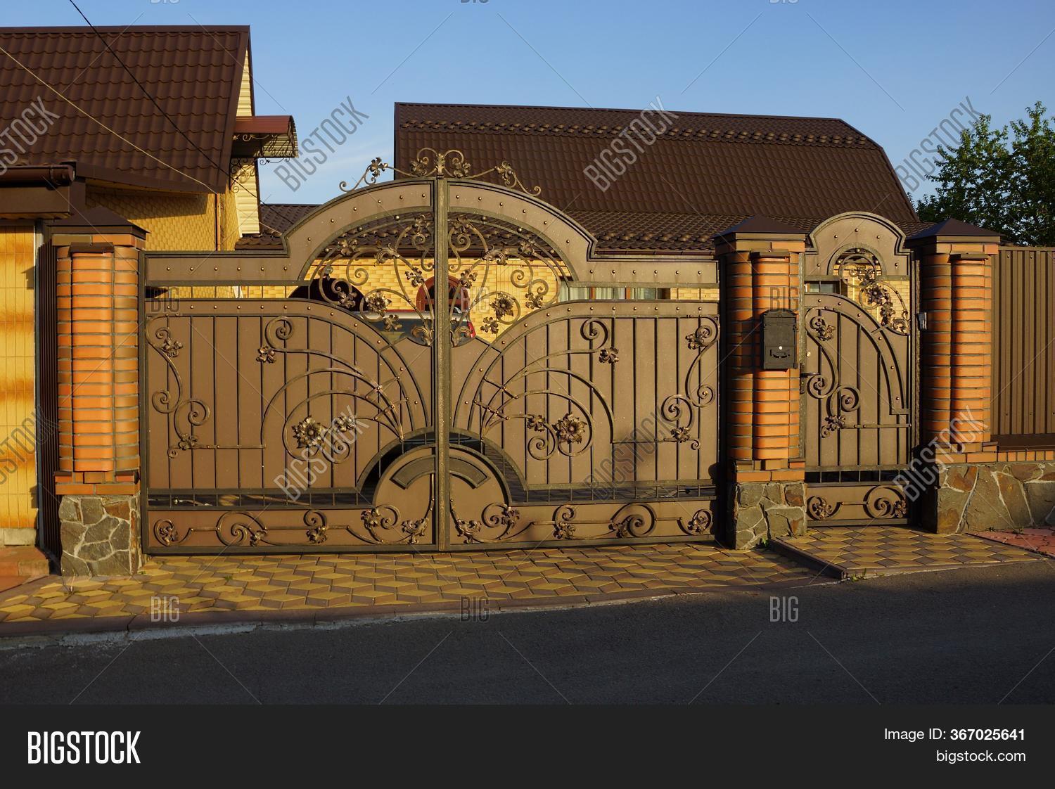 Brown Metal Gate Image & Photo (Free Trial) Bigstock