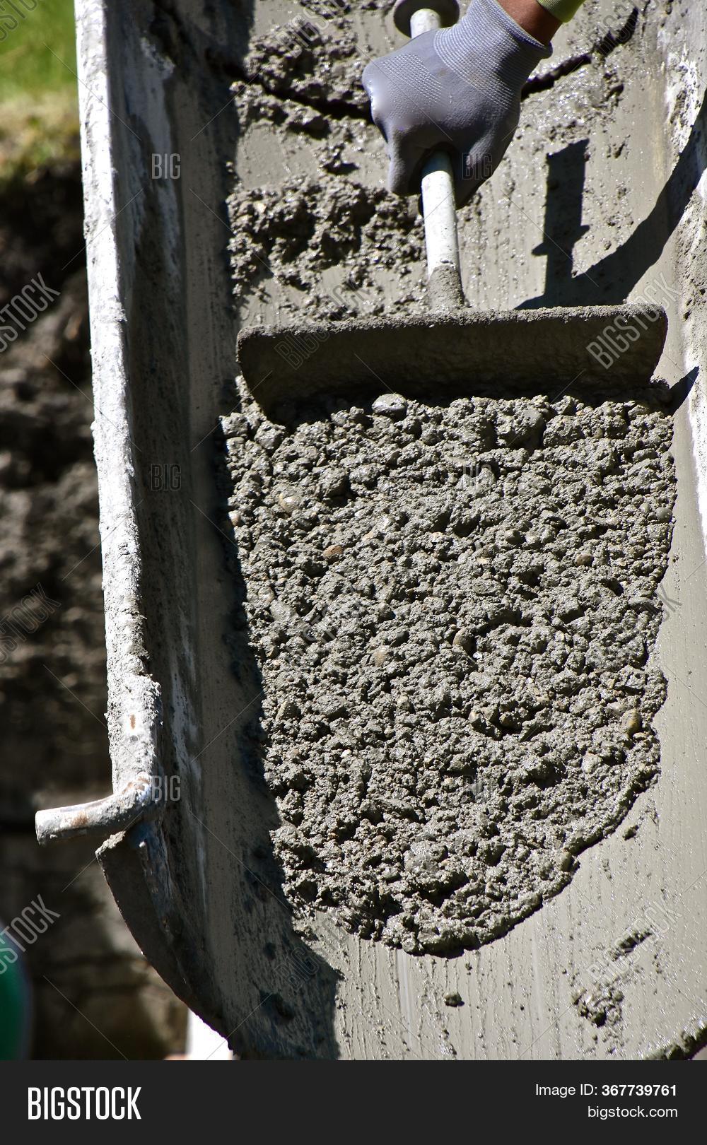 Wet Concrete Pours Image & Photo (Free Trial) Bigstock