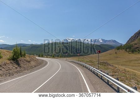 Summer In Altai Russia, Winding Road To Altai Mountains, Beautiful Summer Viewof Altai Mountains.