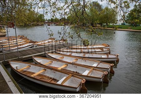 Stratford Upon Avon, Uk - April 30, 2018: Shakespearean Named Row Boats On The River Avon.