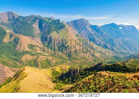 Western Ghats Is A Mountain Range That Traverse The States Of Kerala, Tamil Nadu, Maharashtra And Ot