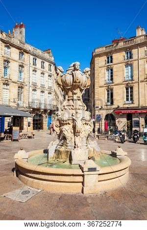 Bordeaux, France - September 17, 2018: Parliament Square In The Centre Of Bordeaux City In France