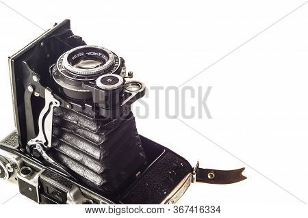 Konstantinovka, Ukraine - December 23, 2016: The Moskva-2 (mockba-2 In Cyrillic) Is A Medium Format 