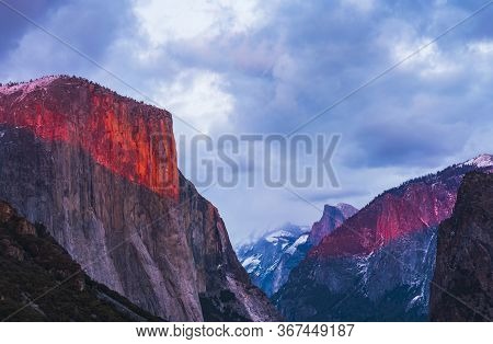 Beautiful Colorful Of Yosemite National Park At Sunset In Winter Season,yosemite National Park,calif