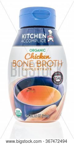 Winneconne,  Wi - 19 May 2020: A Package Of Kitchen Accomplice Organic Chicken Bone Broth Concentrat
