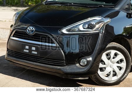 Novosibirsk/ Russia - May 03 2020: Black Toyota Sienta,  Front View.  Modern  Minivan Made In Japan 