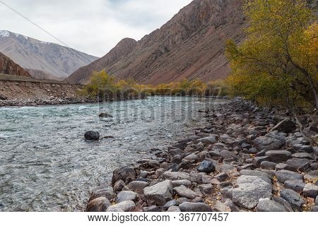Kokemeren River, Mountain River In The Naryn Region Of Kyrgyzstan.