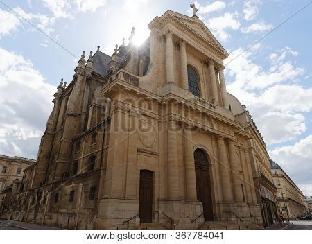 The Temple Protestant Oratoire Is A Historic Protestant Church Located At Rue Saint-honore In The 1s