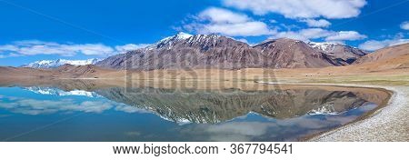 Panoramic View Of Thatsang Karu Salt Water Lake Near Tso Moriri Lake In Rupshu Valley, Ladakh, Jammu